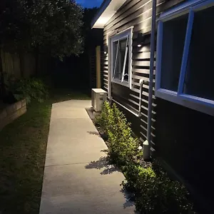 https://sleepout-hideaway.rotoruahotelsnz.com