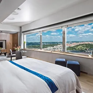 https://sky-suite-hotel.praguehotelsweb.com
